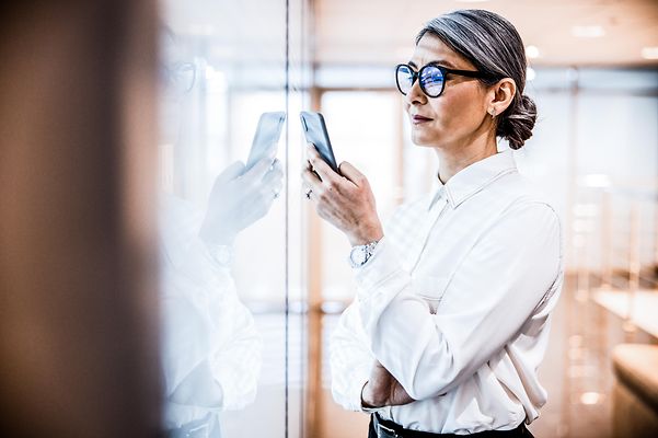 Customer logs into Telekom HotSpot.