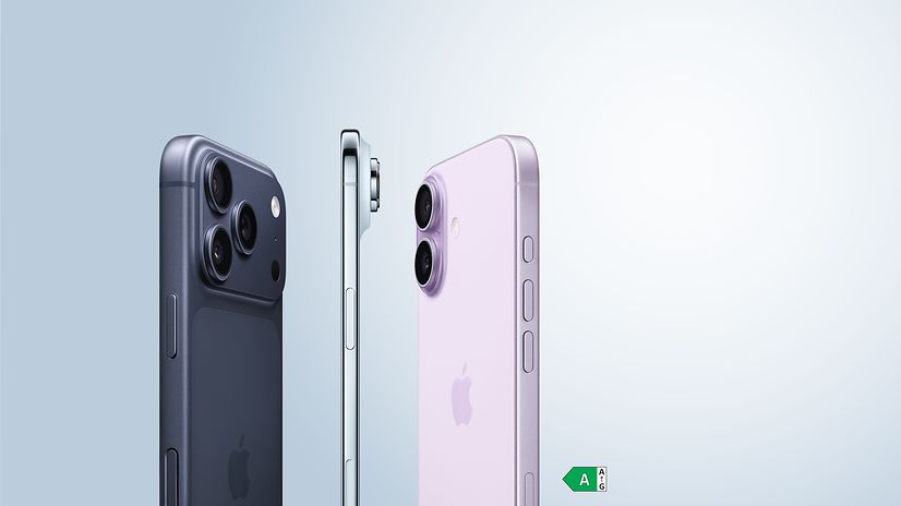 Image Apple iPhone 17 Pro, 17 and Air standing in front of a blue background