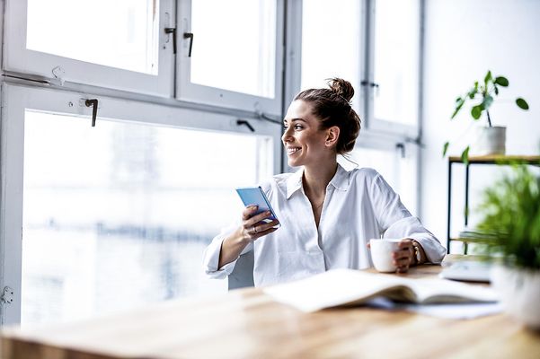 CompanyFlex Cloud PBX 2.0 - Eine Rufnummer für Büro und Mobiltelefon